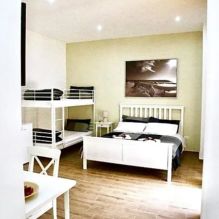 Andolfi 24 Bed and Breakfast Πομπηία